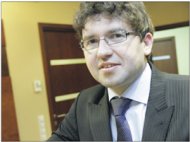 Piotr Woźny  (Rozmiar: 15125 bajtów)